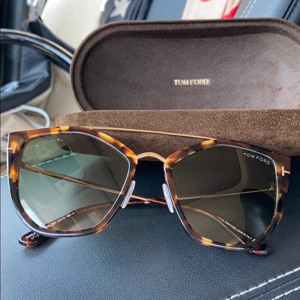 Tom Ford Dahlia Sunglasses